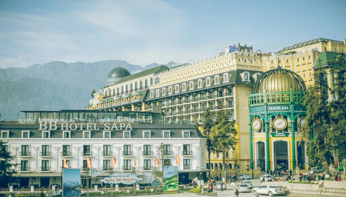 HANOI – SAPA – HALONG –DANANG – HO CHI MINH 10 DAYS