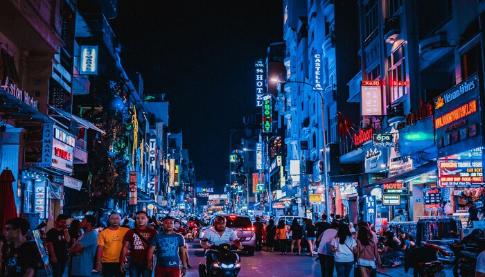 HANOI – HALONG – DA NANG - PHUQUOC –HO CHI MINH-10 DAYS